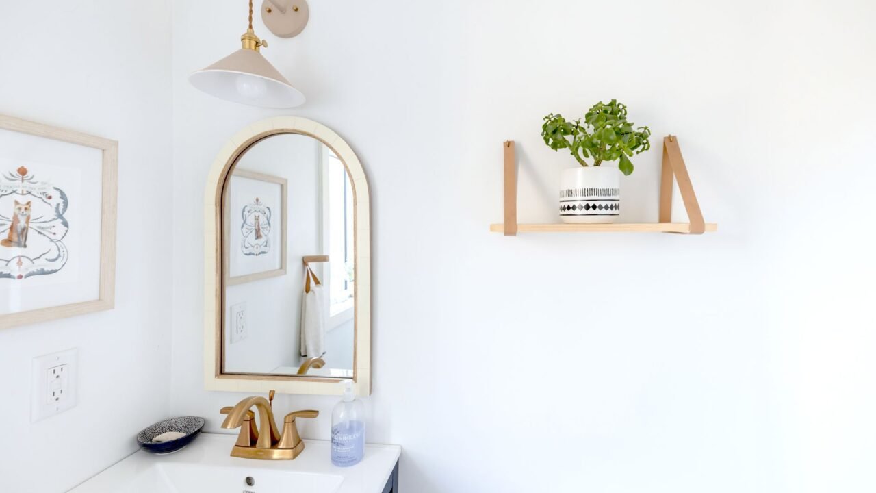 How to Build a Simple Floating Shelf in an Afternoon