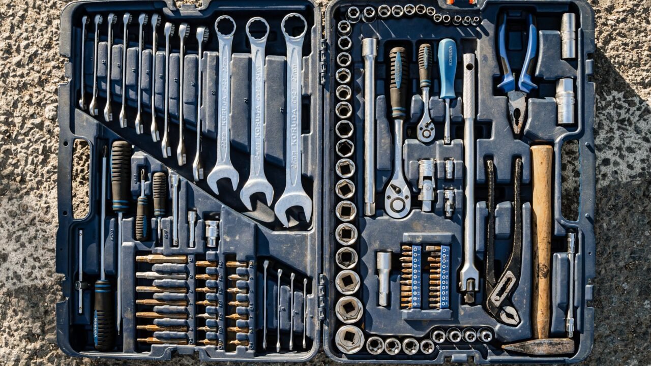 Practical Tools Every New Homeowner Should Own
