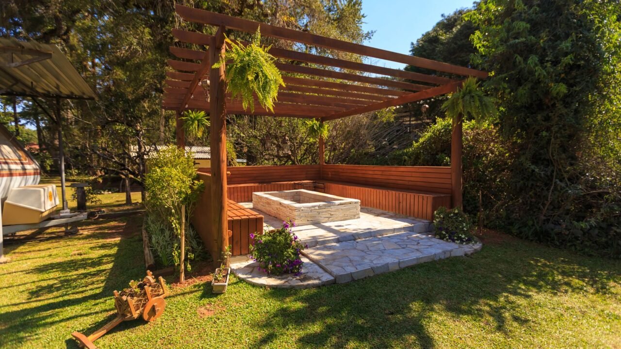 Simple Garden Updates That Can Transform a Backyard